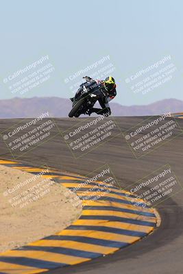 media/Dec-18-2022-SoCal Trackdays (Sun) [[8099a50955]]/Turns 9 and 10 Set 2 (1055am)/